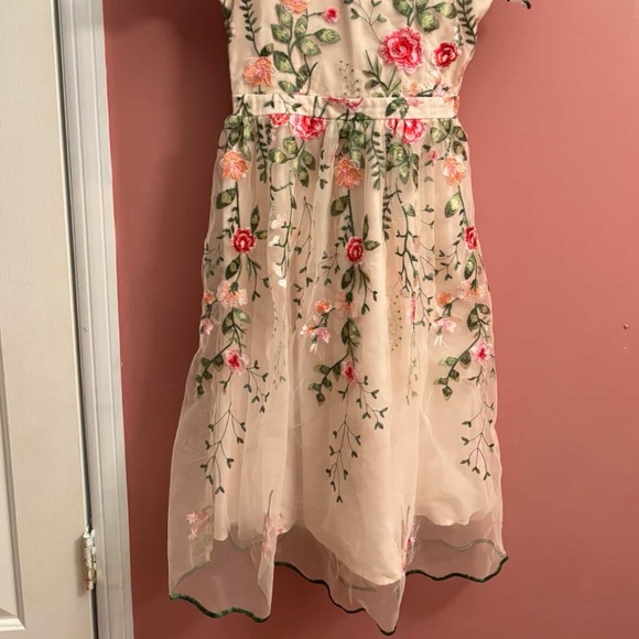 Ivy City Co. Girls Flora Dress - Picture 2 of 7